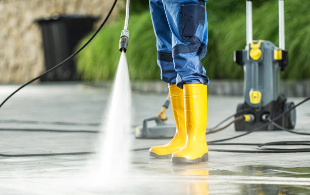 Best Fence Pressure Washing  in Emigsville, PA